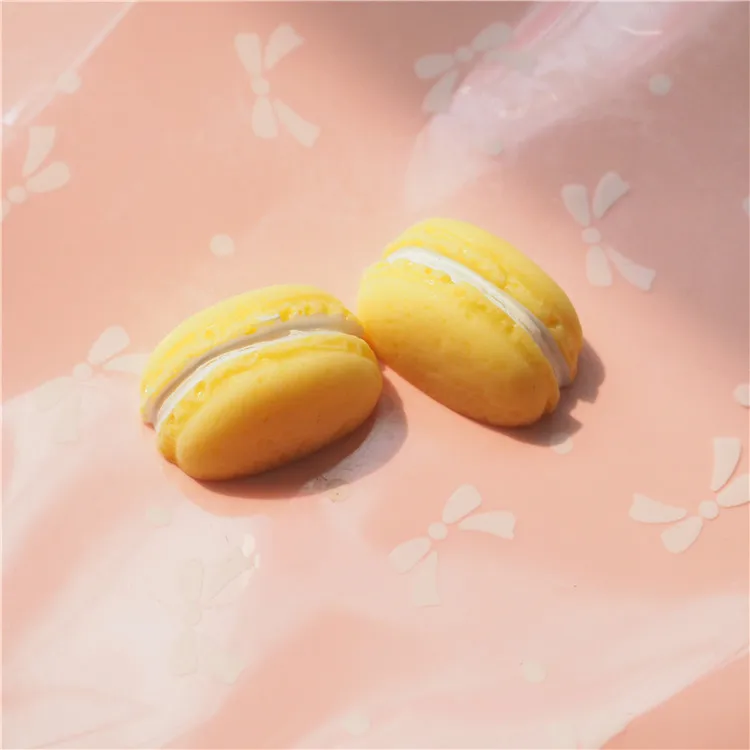 Resin Flatback Simulation Macaroon Cabochon For DIY Craft Accessories Mobile Phone Cover Decoration Key buckle Accessories - Цвет: yellow