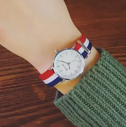 

1pc Small Dial Silver Long Nylon Strap Sport Quartz Wrist Watch Women Ladies Girls Students Watch 5 Colors OP001