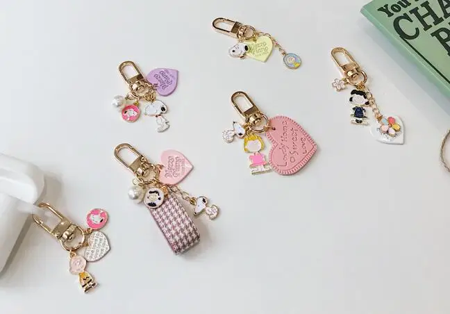 

New Cartoon anime heart dogs cute Keychain Jewelry Accessories Key Chains Pendant Gifts Favors S0121
