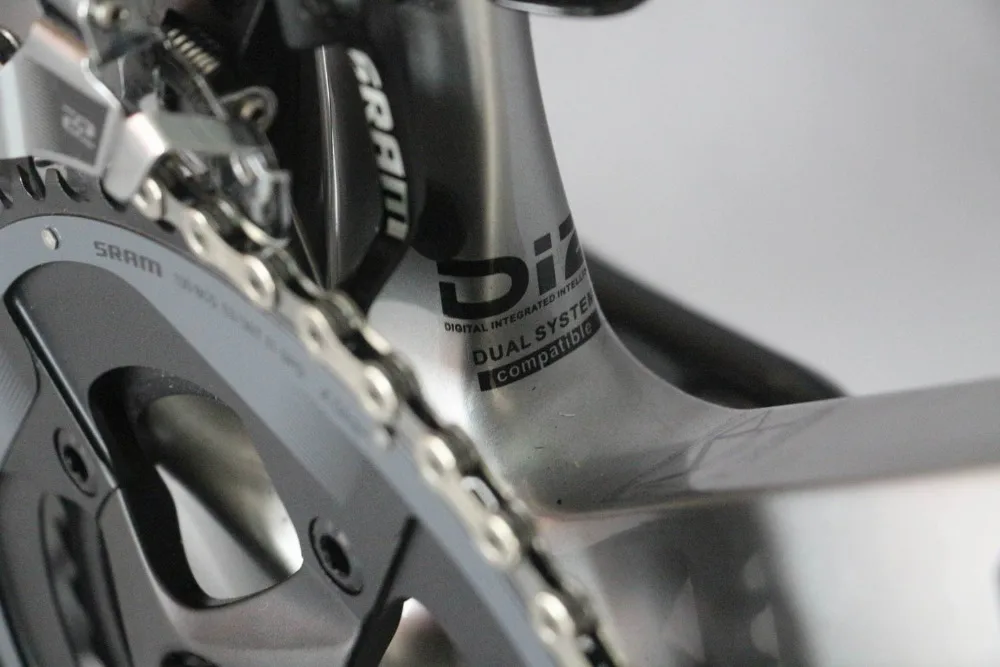 Excellent Complete Road Carbon Bike ,Carbon Bike Road Frame with carbon  wheels SRAM groupset 22 speed Road Bicycle Complete bike 4 Excellent Complete Road Carbon Bike ,Carbon Bike Road Frame with carbon  wheels SRAM groupset 22 speed Road Bicycle Complete bike 4