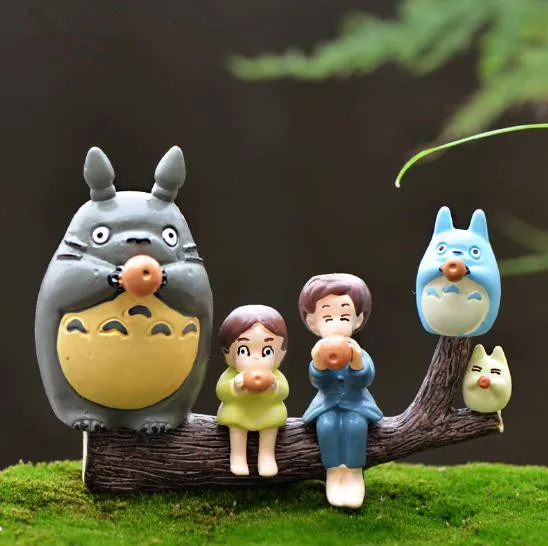 

6pcsCute Fairy Garden miniatures Decor Totoro And girl Living Room Resin Desktop Decor Crafts Creative Ornaments Gift Supplies