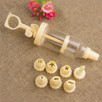 

8Pcs Confectionary Cookie Tips Pastry Nozzles Plastic Cream Nozzle Cream Gun DIY Pastry Syringe Extruder Kitchen Gadgets