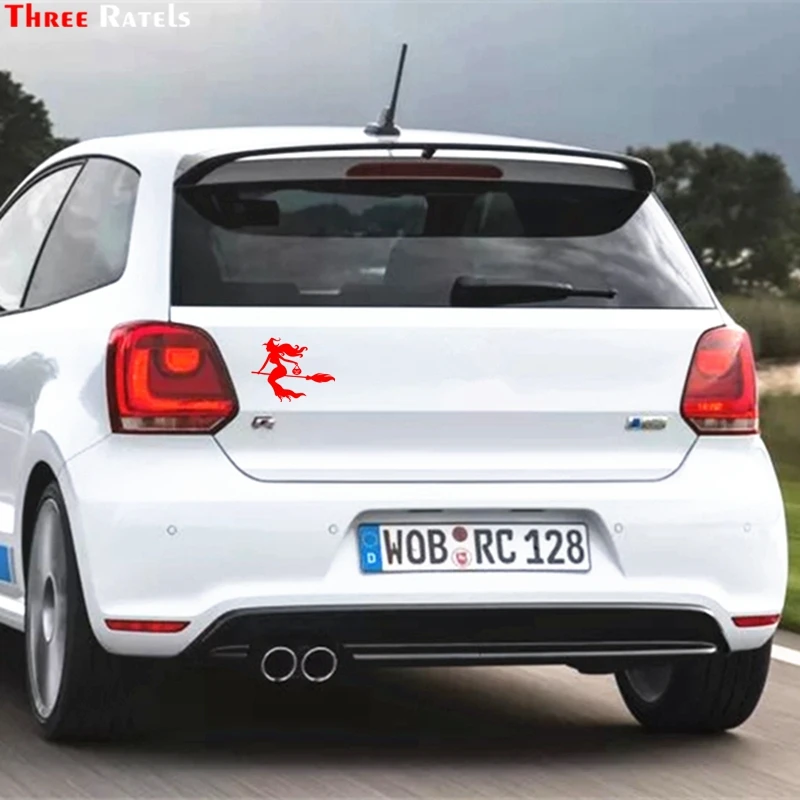 Three Ratels TZ 1462#15*19.5см Ведьма летающая на метле наклейки авто машину автонаклейка