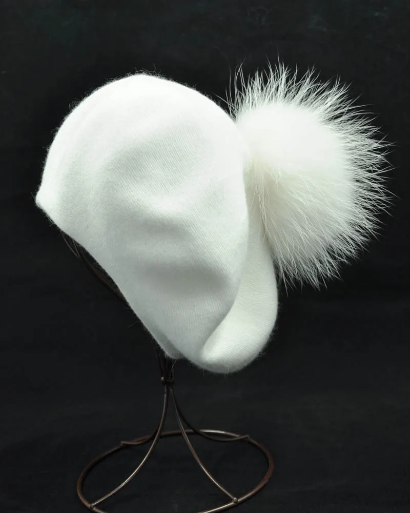 Зимний женский берет, женская шапка, 15 см, натуральный мех енота, помпон, берет, шерсть, кашемир, натуральный мех, шарик, женский берет, шапка для женщин