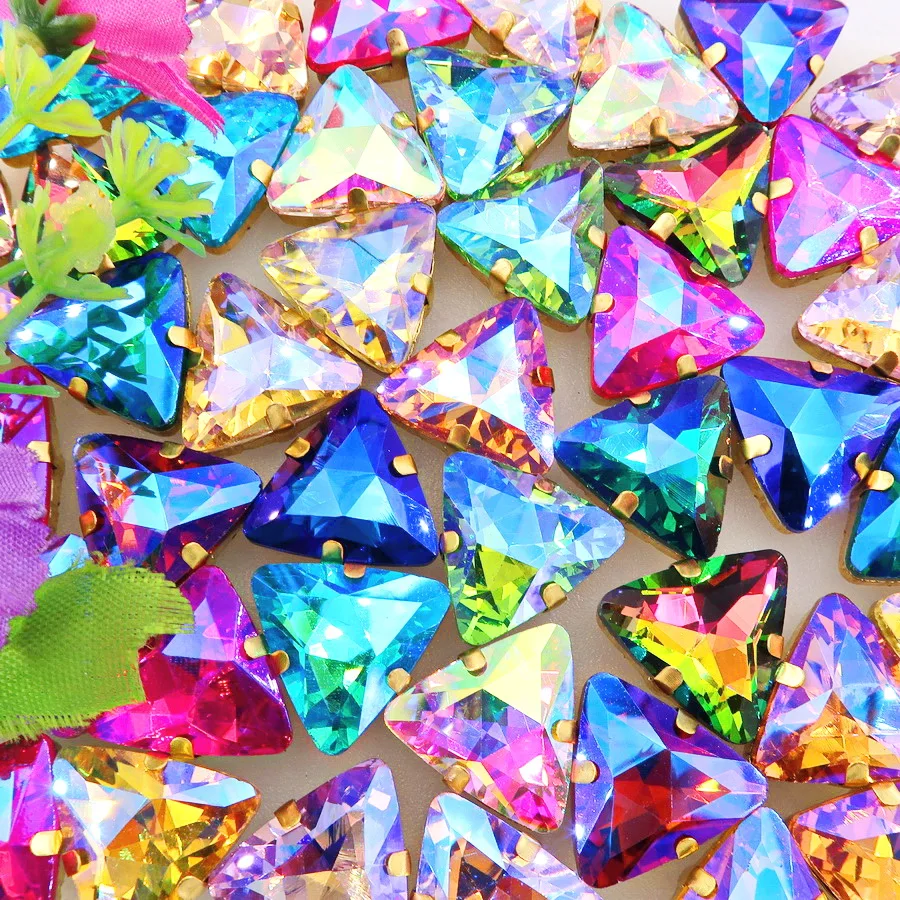 AB colors 18mm Triangle shape glass Crystal Sew on rhinestone Crystals beads gold claw settings garment applique diy trim | Дом и сад