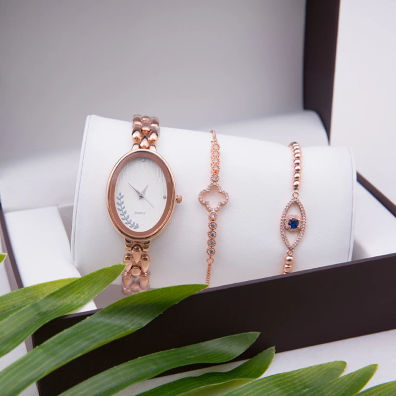 Fashion Women Watches Luxury Rose Gold Dress Eye of Devil Bracelet Wristwatch Ladies Dress Quartz Watch Set Clock With box Fashion Women Watches Luxury Rose Gold Dress Eye of Devil Bracelet Wristwatch Ladies Dress Quartz Watch Set Clock With box