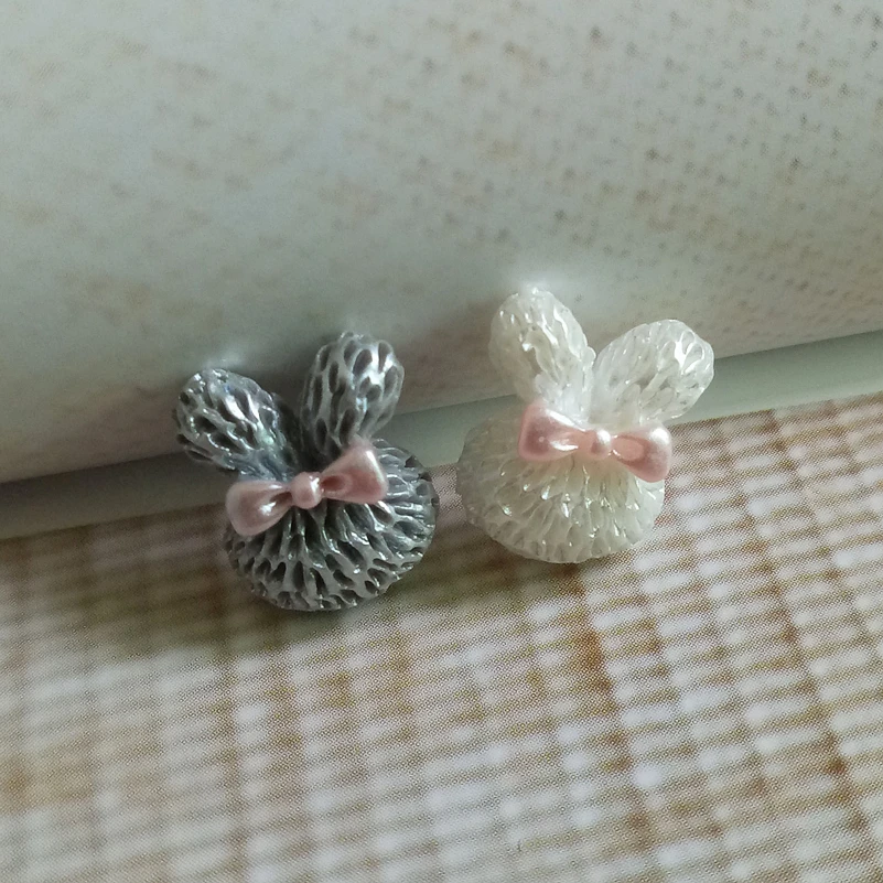rabbit resin cabochon