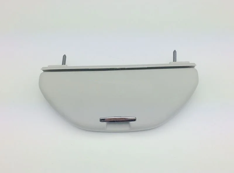 

Gray Color Sun Glasses Case For Golf MK4 Bora Polo 9N3 Passat B5.5 Octavia Fabia 18D857465 18D 857 465
