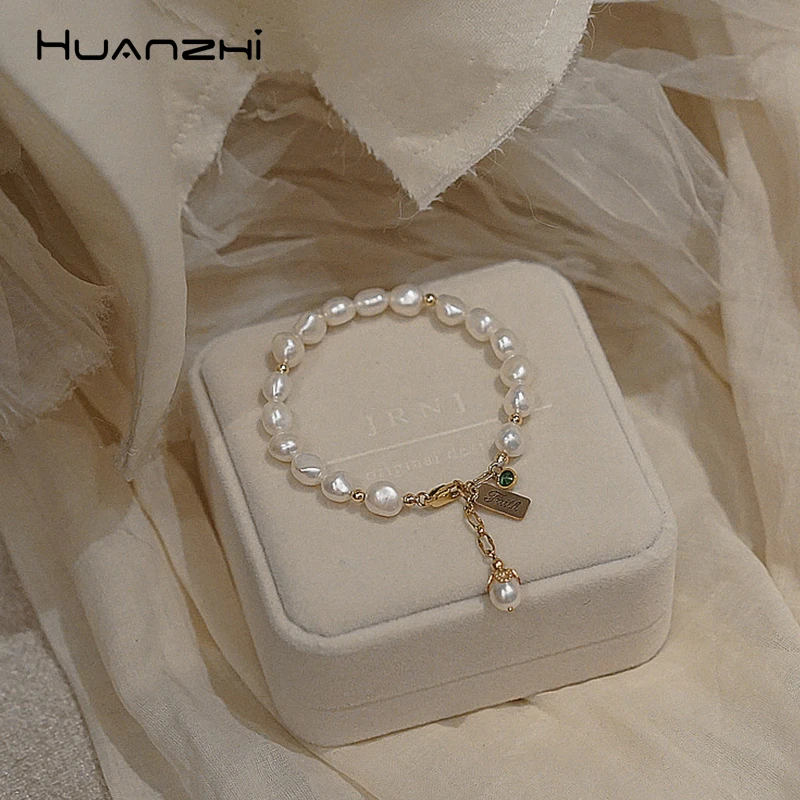 

HUANZHI 2019 Baroque Irregular Natural Freshwater Pearl Gold Link Chain Crystal Ball Bracelets for Women Girl Summer Jewelry