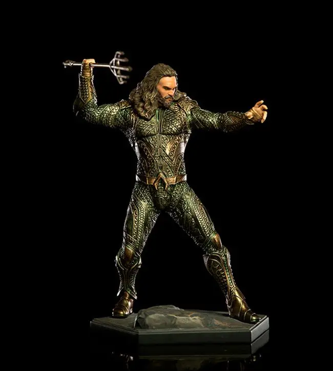 Vogue Aquaman Arthur Curry Orin with Trident of Neptune Justice League Statue DC Comic Super Hero 1