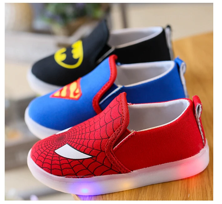 kids led shoes (86)