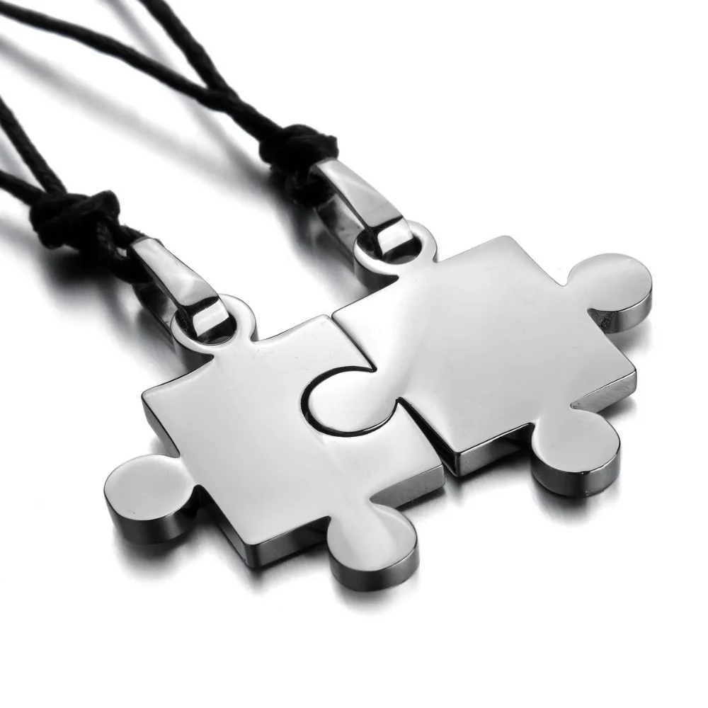 Prix pour Hommes, Femmes de 2 PCS En Acier Inoxydable Pendentif Collier Argent Puzzle Amour Couples de Valentine Marque Nouveau gros Prix pour Hommes, Femmes de 2 PCS En Acier Inoxydable Pendentif Collier Argent Puzzle Amour Couples de Valentine Marque Nouveau gros