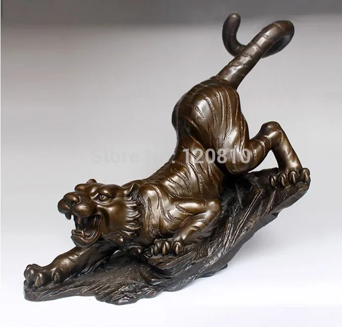 

Hand Carved Chinese Bronze Statue - Tiger