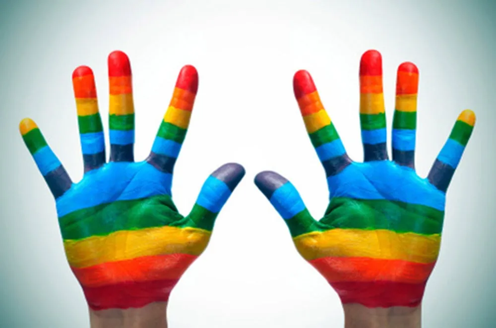 Does-Your-Public-School-Ban-LGBT-Websites-Sue-with-the-ACLU-gqtYPg