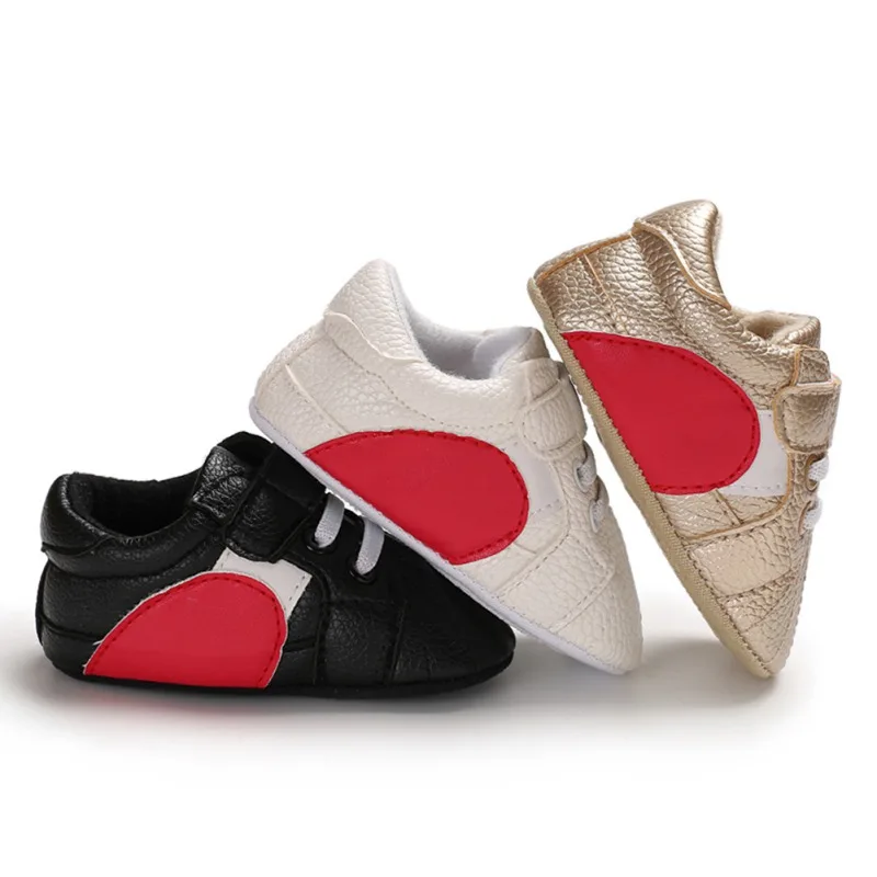 Кроссовки с принтом сердца для маленьких мальчиков и девочек, спортивная обувь с мягкой подошвой для малышей 0-18 м