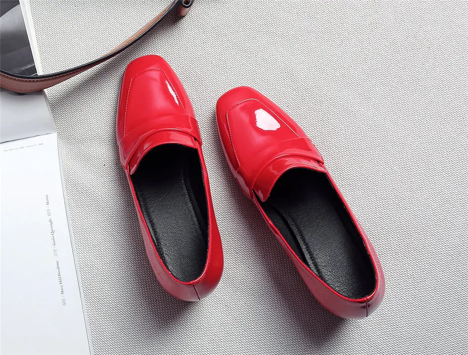 Модные красные женские лоферы из лакированной кожи; туфли-лодочки с квадратным носком на высоком квадратном каблуке 6 см; повседневные офисные туфли-оксфорды в британском стиле; слипоны