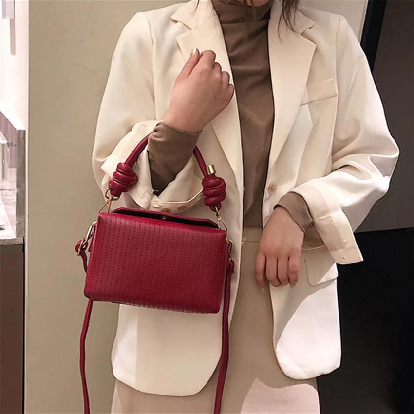TOYOOSKY أزياء النساء حقائب بو الجلود موضوع اليد حقيبة الأعلى مقبض Crossbody حقيبة حقيبة كتف سيدة بسيطة نمط حقائب اليد TOYOOSKY أزياء النساء حقائب بو الجلود موضوع اليد حقيبة الأعلى مقبض Crossbody حقيبة حقيبة كتف سيدة بسيطة نمط حقائب اليد