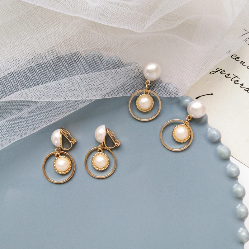 

Free Shipping Cute Round Elegant Pearls Popular Earring