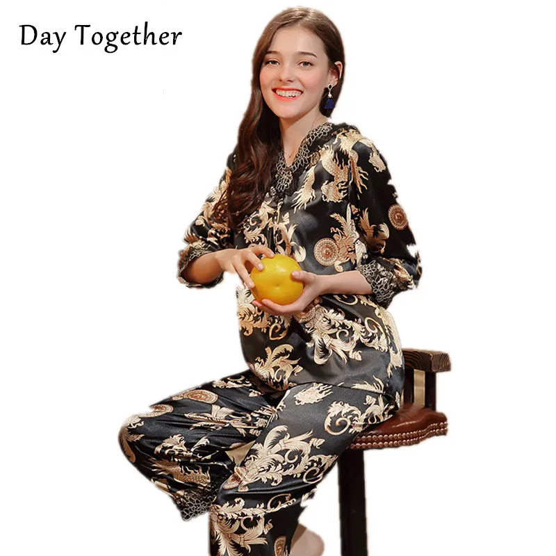 Для женщин атласные шелковые пижамы набор v Ночная Пижама с горловиной женские роскошные узор в виде китайского дракона из 2 предметов