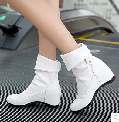 

2017autumn in the new female boots in the female slope with the boots set of white round boots Martin boots tide shoes