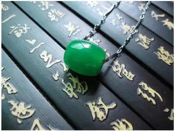 

High Quality Green Pendant Natural jade Necklace Pendant Steel Womens Necklace