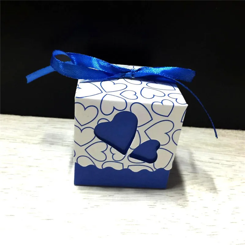50 шт Двойная полая любовь, Сердце, свадьба драги конфеты коробки дизайнерская вырезанная лазером сувенир для свадебной вечеринки подарок с лентой вечерние Sup