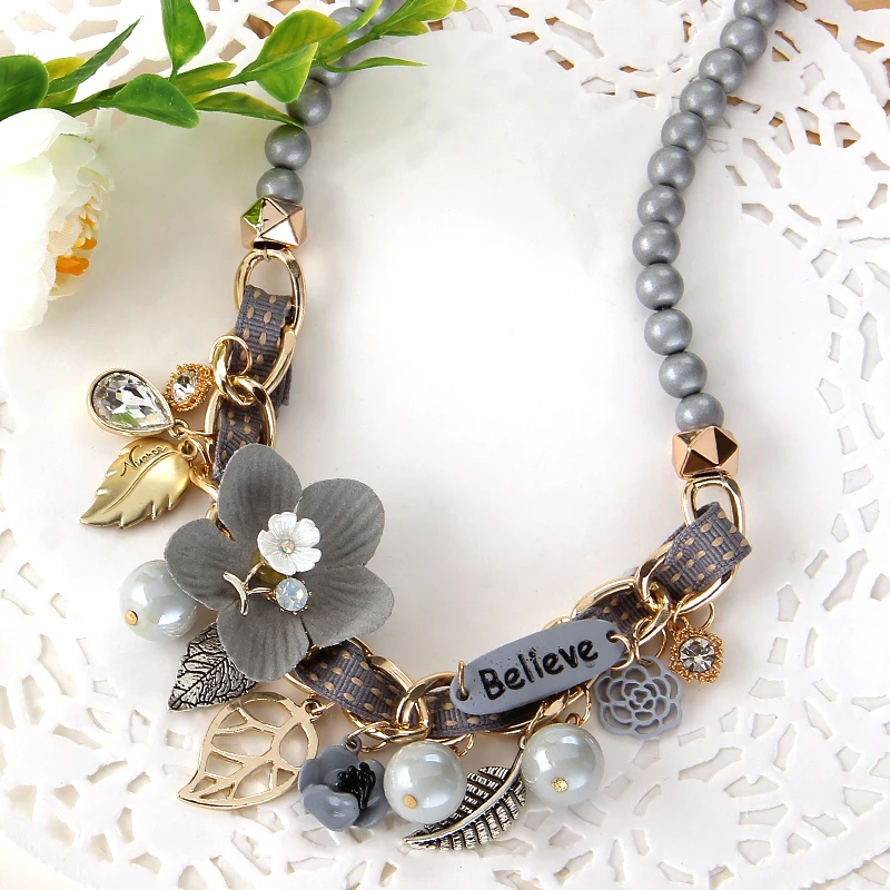 Массивные ожерелья с искусственным жемчугом и цветком для женщин, богемное пляжное винтажное ожерелье-чокер из полимерных бусин, колье, подвески в виде листьев