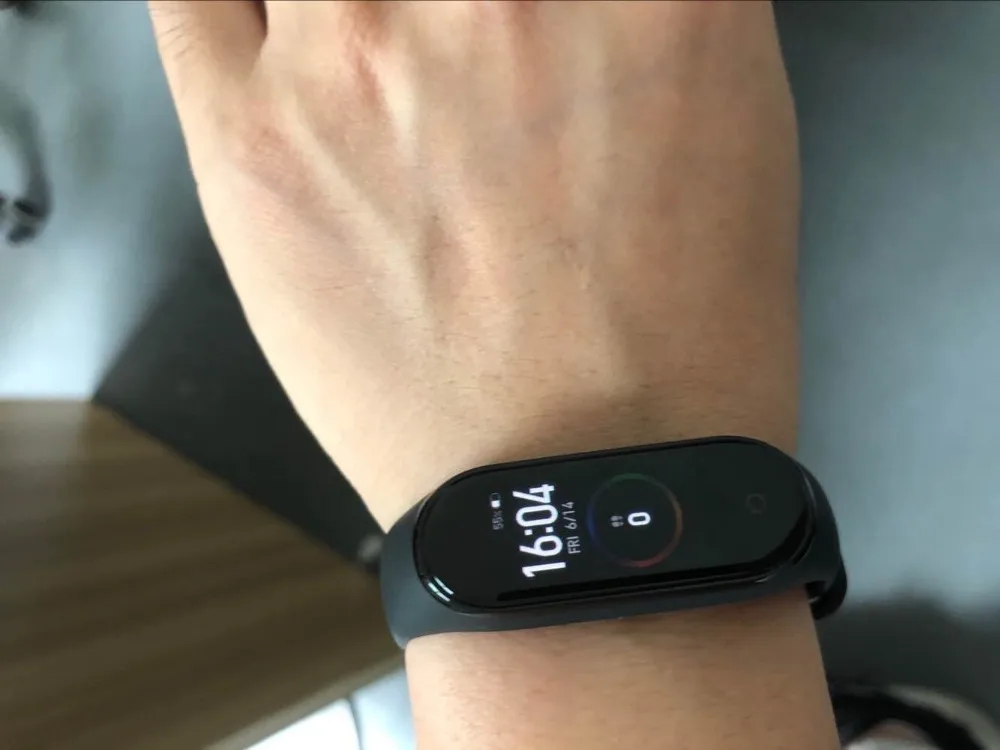 Новейший Xiaomi Mi Band 4 Смарт Miband 4 Браслет Heart Rate Фитнес Музыка Цветной экран 135 мАч Bluetooth 5.0