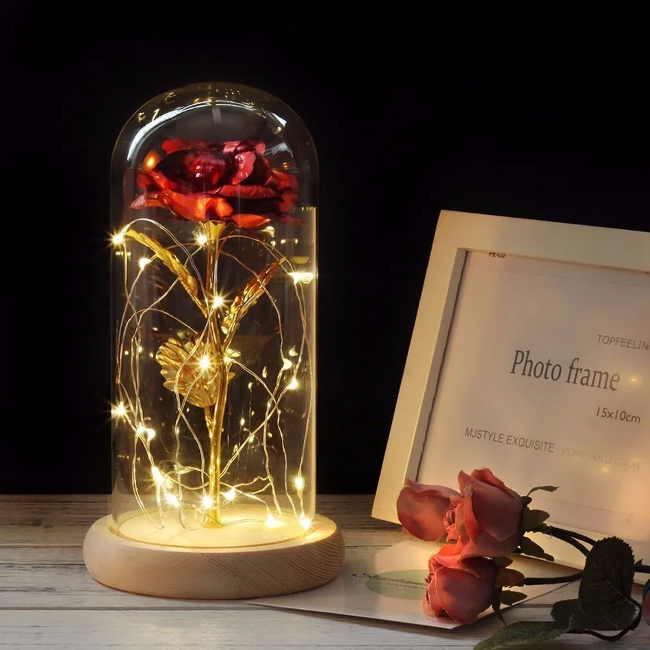 Горячая Красота и чудовище позолоченный красная роза светодиодный светильник в стеклянном куполе для свадебной вечеринки подарок на день матери