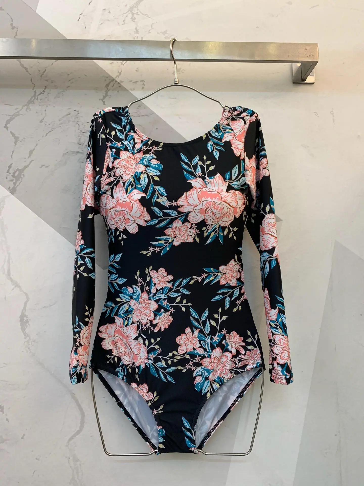 2019 spring new women's sexy net color shawl one-piece swimsuit 539 | Спорт и развлечения