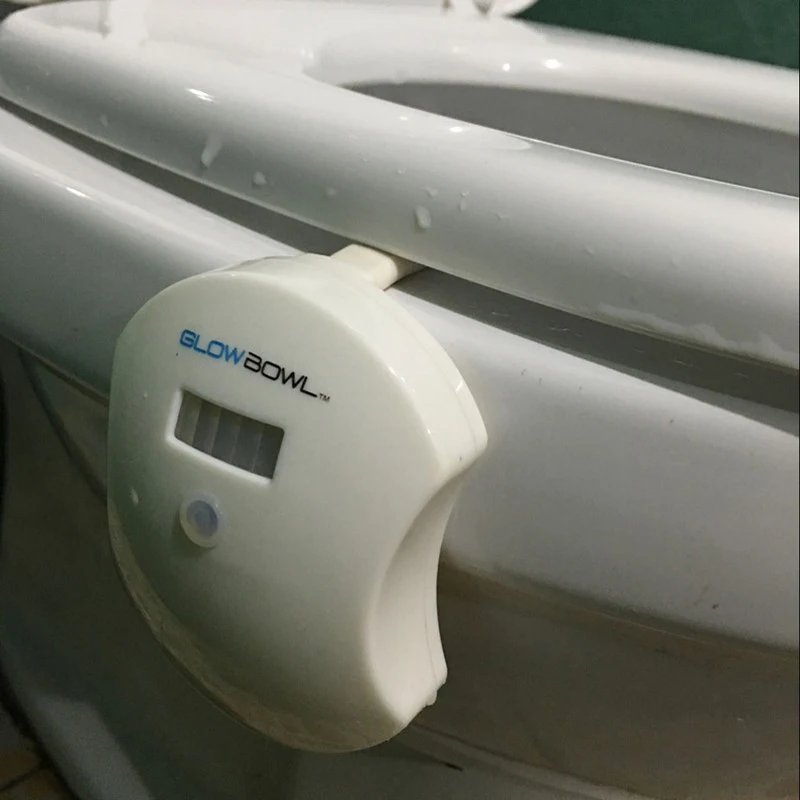 Новая Стильная красочная Светодиодная лампа для уборной светильник с датчиком движения датчик на батарейках ночной табурет для ванной инструмент lumiere Туалет