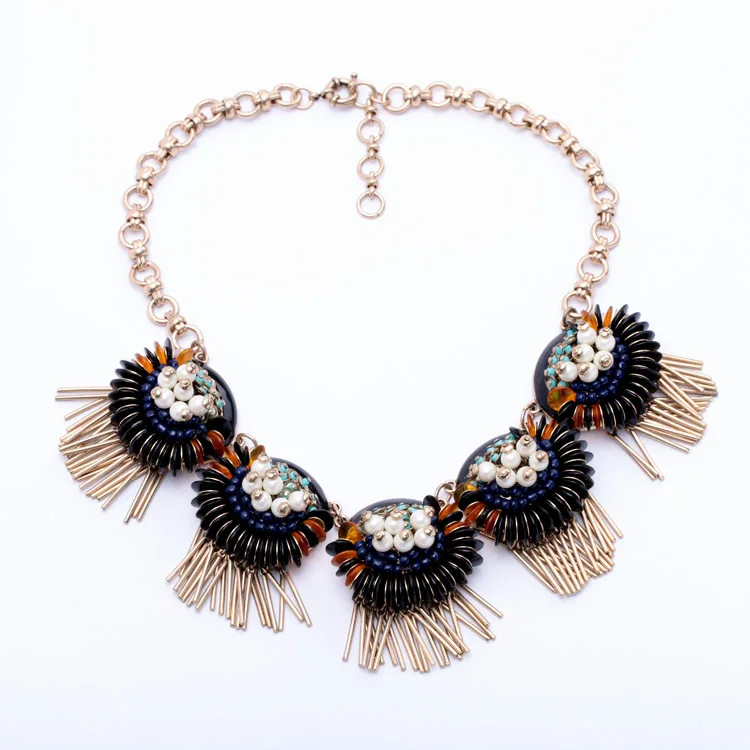 

Womens Jewellery Statement Irregular Imitation Pearl Black Flower Personality Punk Necklace