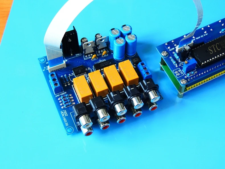 Assembled HIFI remote control volume control preamp board 4 ways input + display