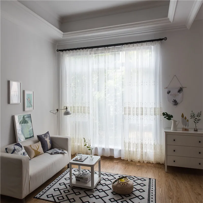curtain window