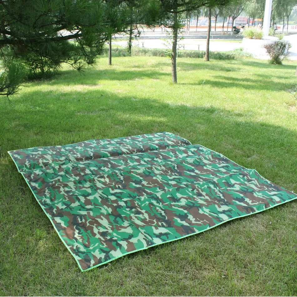 Outdoor Camping Sand Free Beach Camouflage Picnic Mat Multiplayer Fold