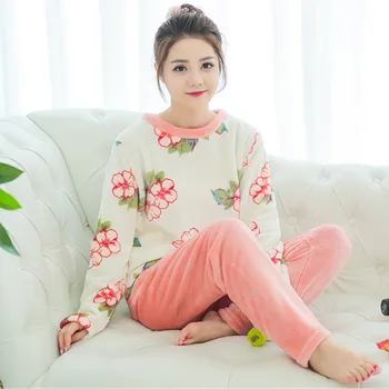 

Autumn Winter Women Pyjamas Sets Thick Warm Coral Velvet Suit Flannel Long Sleeve Female Cartoon Bear Animal Pants Sleepwear 67