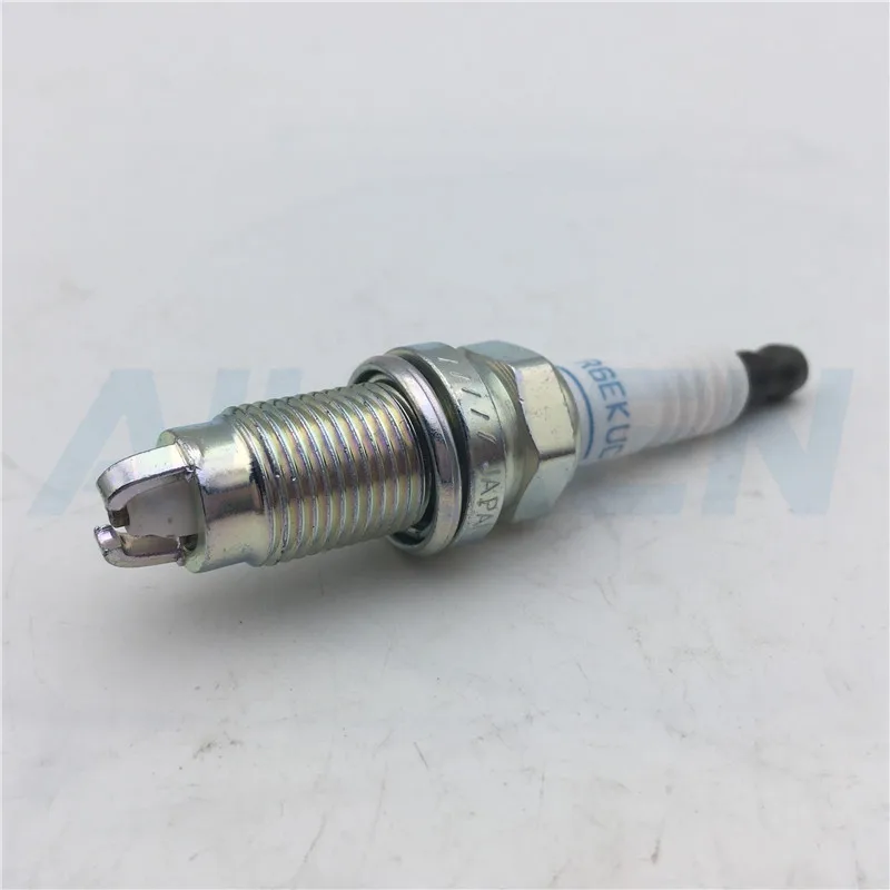 MD355067 NGK BKR6EKUC (2)