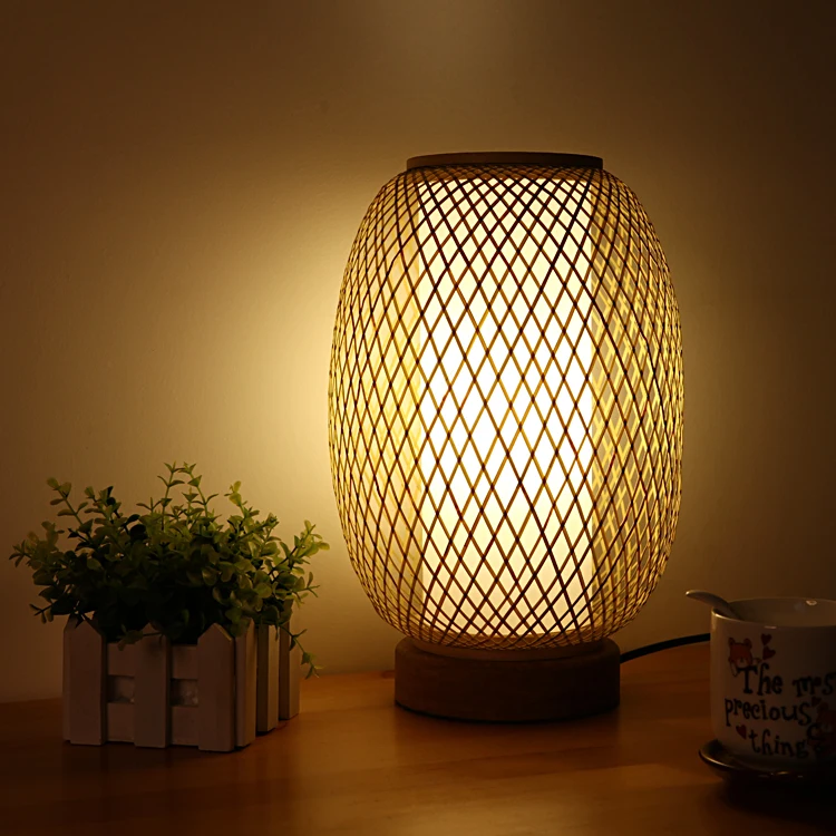 Creative Japanese small table lamp bedroom bedside lamp lighting warm