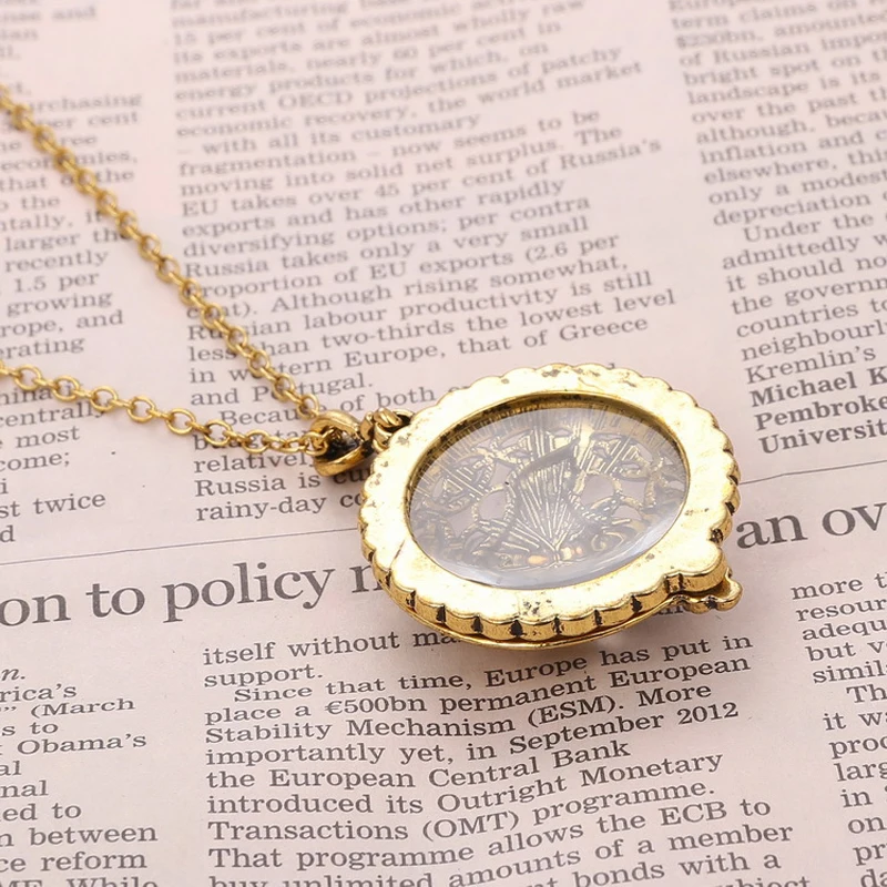 Retro Antique Statement Necklace Shellhard Crystal Cat Magnifying Glass Pendant Long Chain Necklace Fashion Jewelry For Women