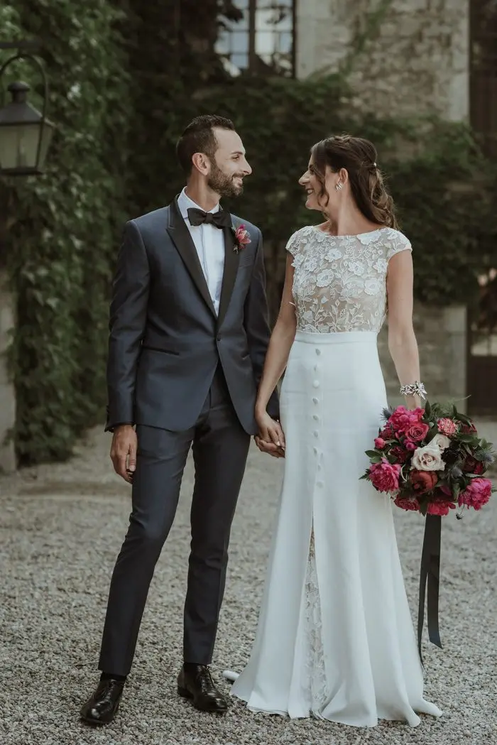 calling-this-industrial-montreal-wedding-at-entrepots-dominion-glamorous-would-be-an-understatement-gabrielle-dem-15-700x1049