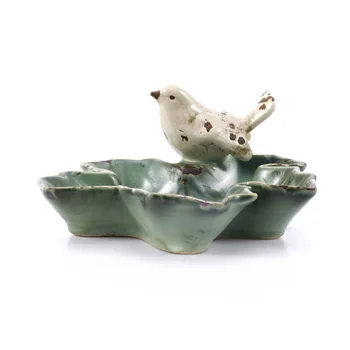 

Maple bird European country animal desktop jewelry ornaments creative ceramics jewelry box