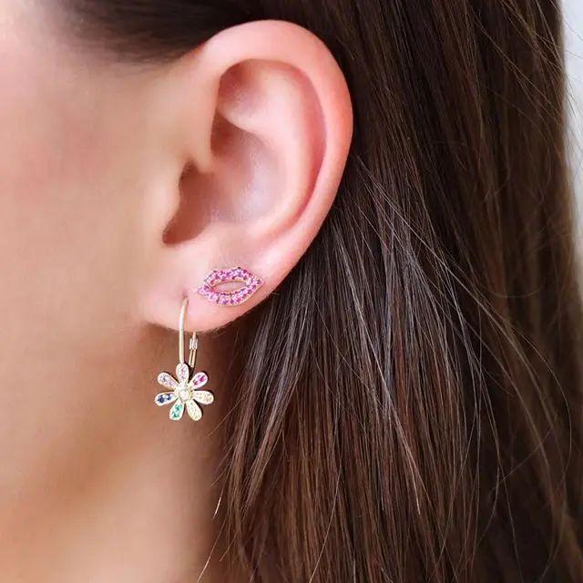 

Free Gift Box lovely Female Zircon Drop Earrings Gold Color CZ Crystal Flower Dangle Earrings For Women Jewelry Wholesale