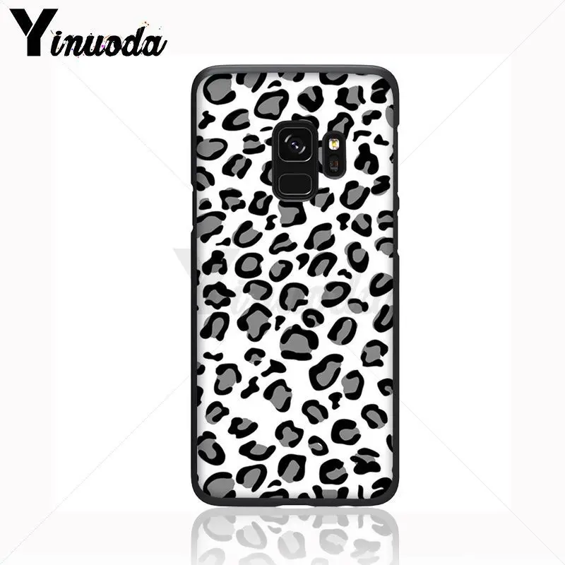 giraffe leopard tiger zebra Wild Print
