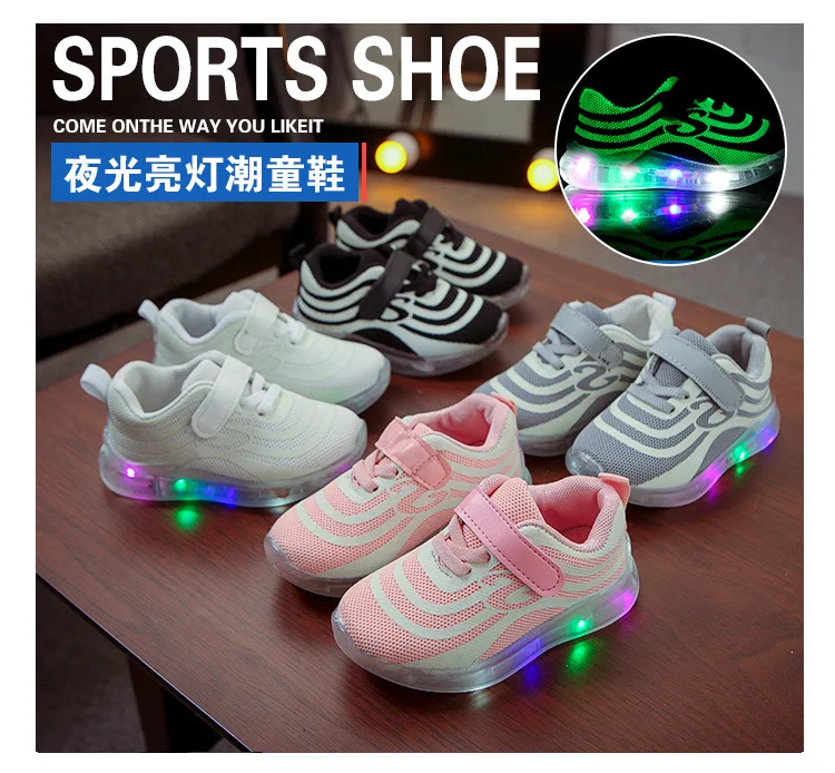 New Glowing Sneakers Air Mesh Breathable Children LED Lights Shoes Luminous Sneakers for Boys and Girls Fluorescent Shoes