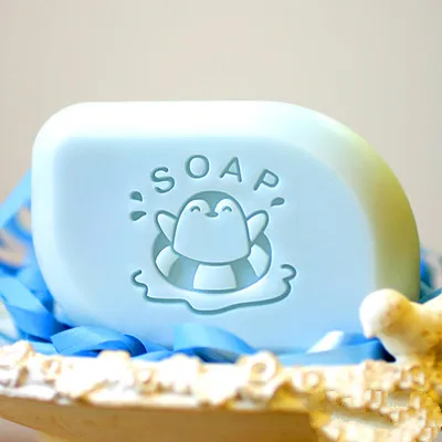 

Free shipping Penguin handmade soap stamp mold mini diy natural patterns 3-5 cm