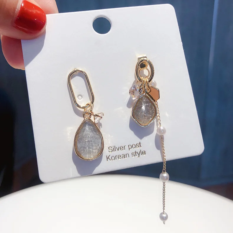 

Korea 2019 New Irregular Geometric Grey Resin Acrylic Asymmetric Drop Earrings Fashion Simulated Pearl Tassel Oorbellen Brincos