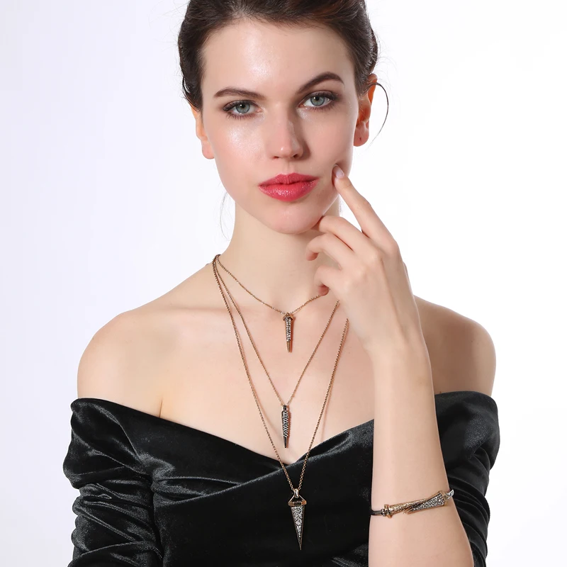 

Removable Chain Crystal Charm Layered Pendant Necklace Simple Women Retro Punk Necklace Fashion Jewelry Collares