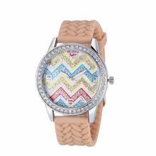 Эксклюзивный цвет плетеный Желе ремешок Часы цвет волны порошок поверхность Желе Силиконовый Ремешок Модные женские часы 100 шт/партия