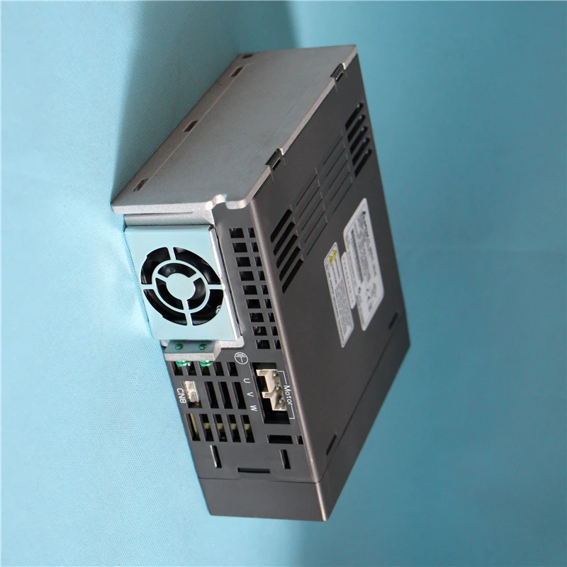 ASD-A2-5543-M Delta AC сервопривод 3ph 400V 5.5KW 22.37A CANopen E-CAM с полностью закрытым управлением |