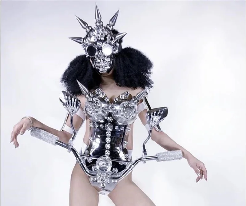 Locomotive mirror costume (1)